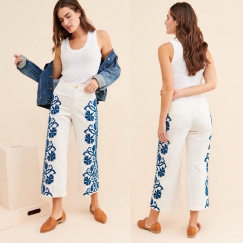 Anthropologie Navy Blue Embroidered Wide Leg White Pants size 2 - Picture 4 of 4